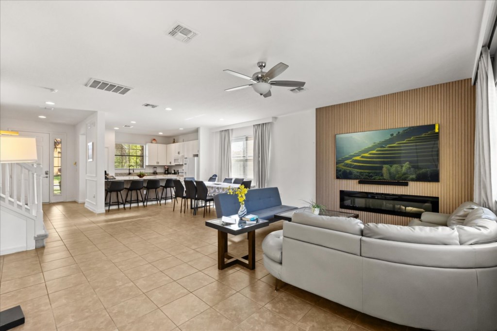 06-2609RosemontCir[3004175]-06